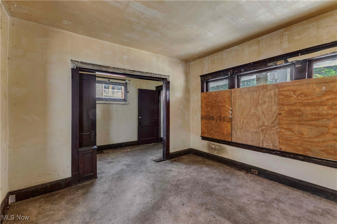 Zenas Kings Sub - Residential Income