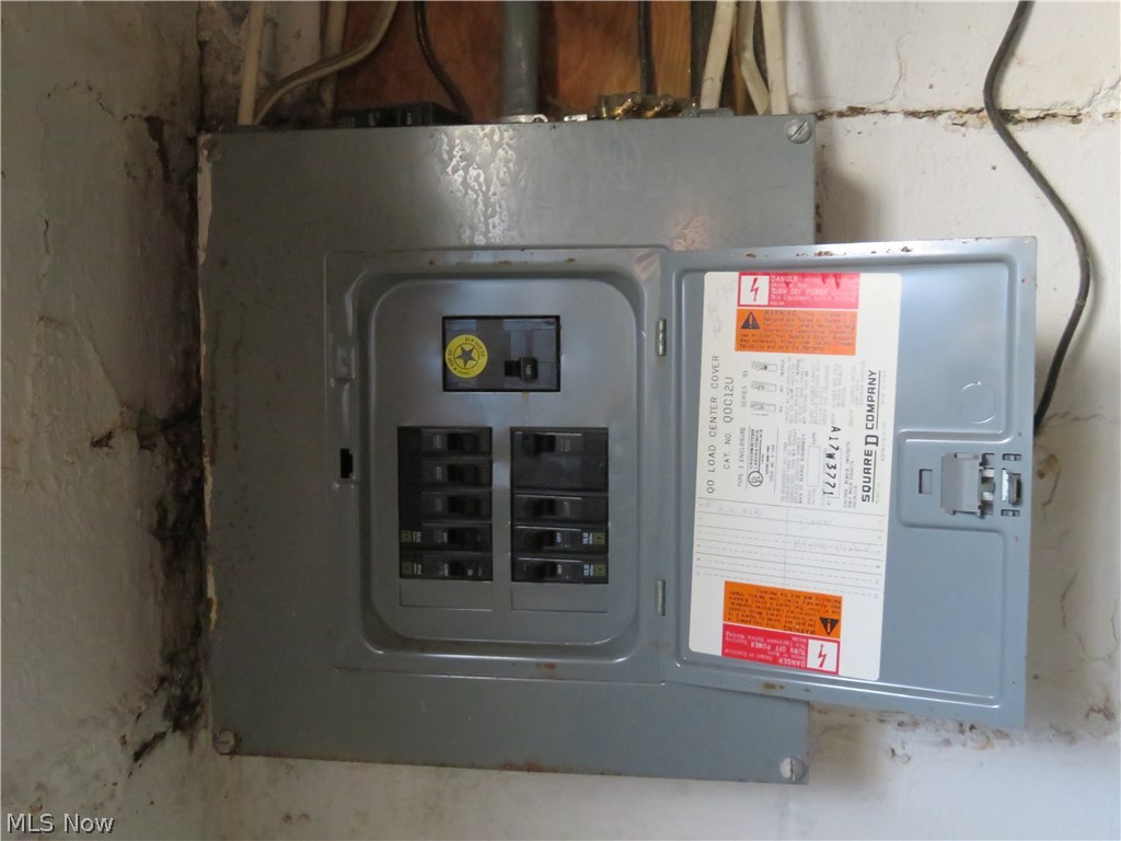 Youngstown Homes Inc - Residential