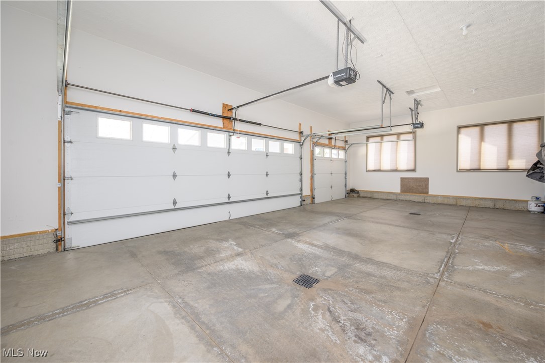 Kings Ridge Ph Five - Residential