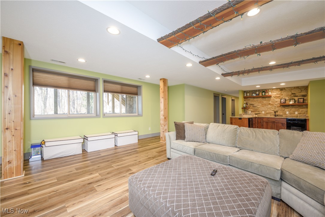Kings Ridge Ph Five - Residential