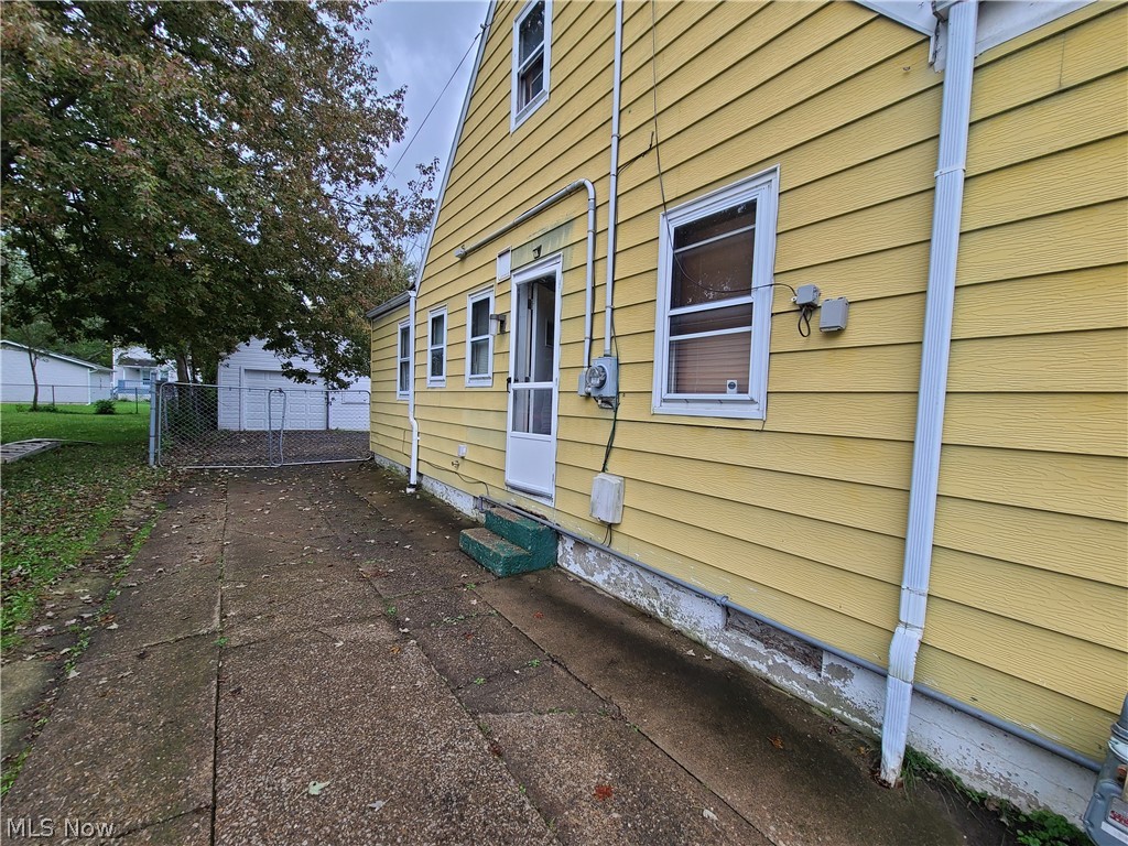 Crisp & Pettiebones Fairview A - Residential