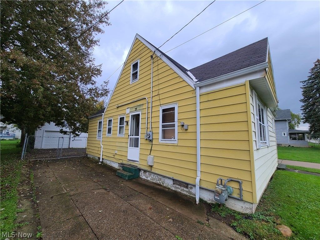 Crisp & Pettiebones Fairview A - Residential