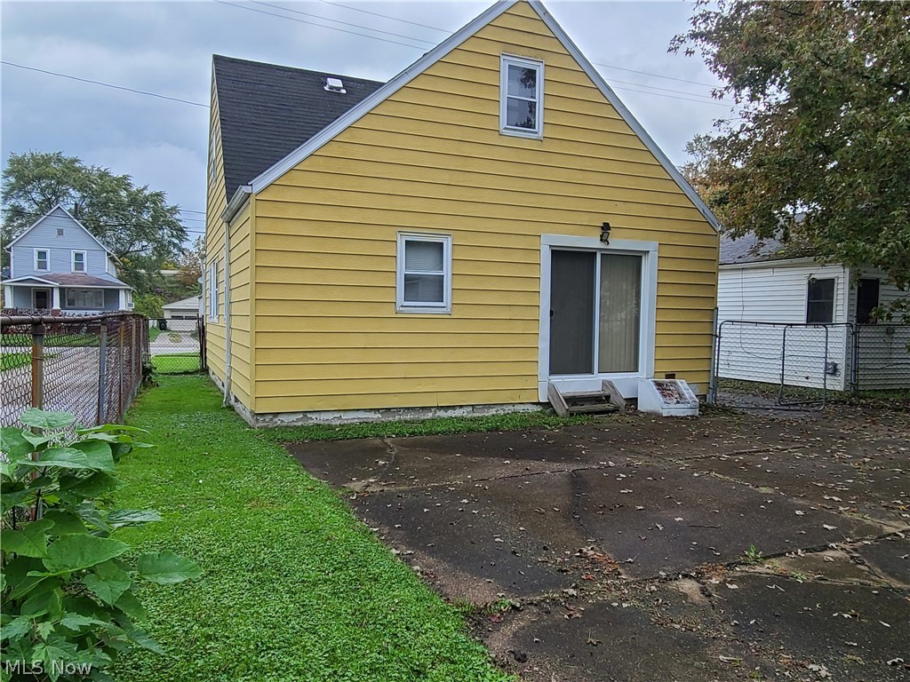 Crisp & Pettiebones Fairview A - Residential