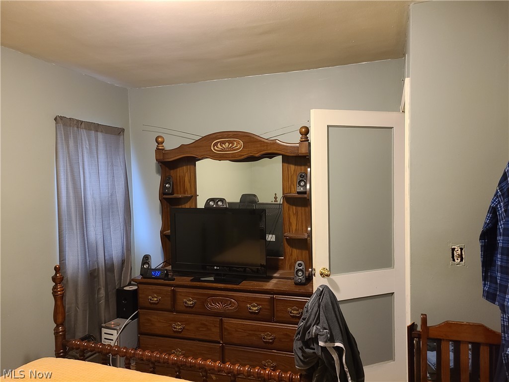 Crisp & Pettiebones Fairview A - Residential