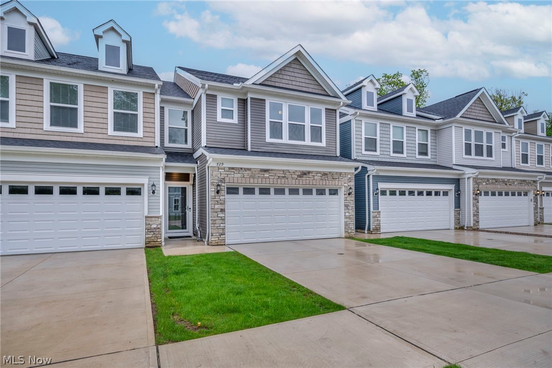 Parkway Crossing - Residential