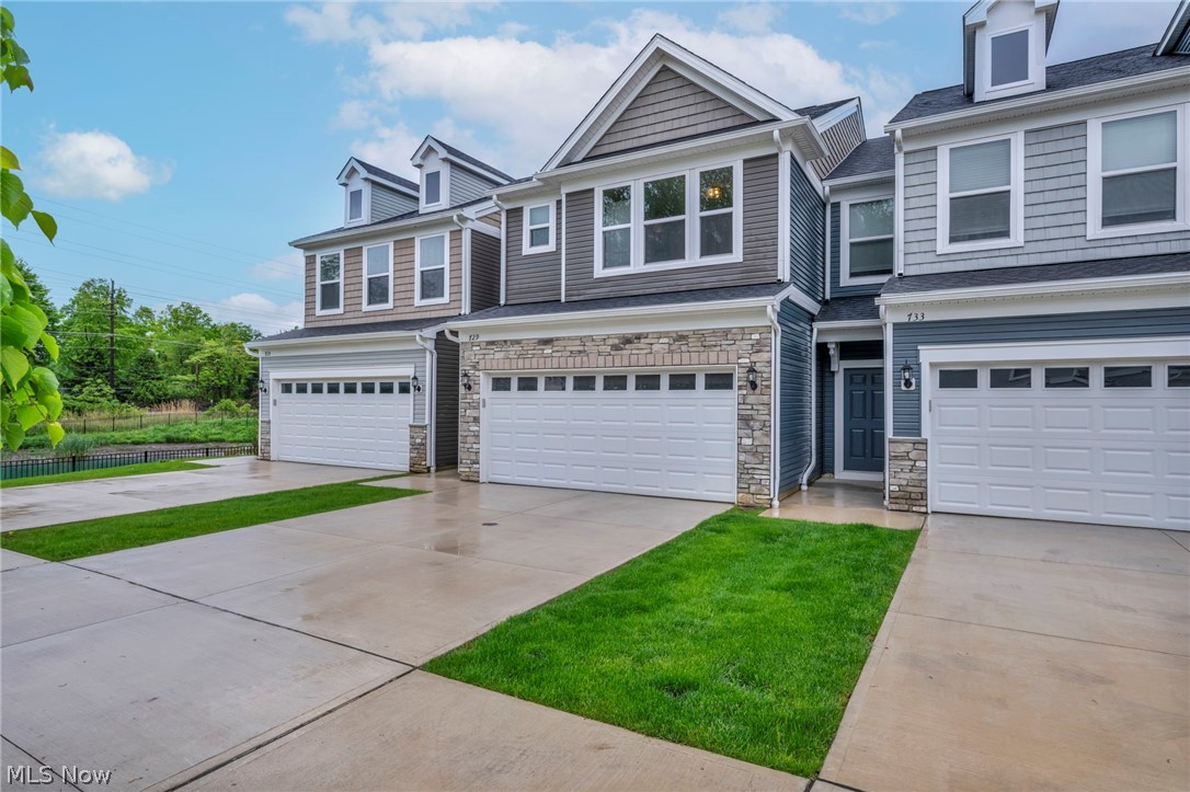 Parkway Crossing - Residential