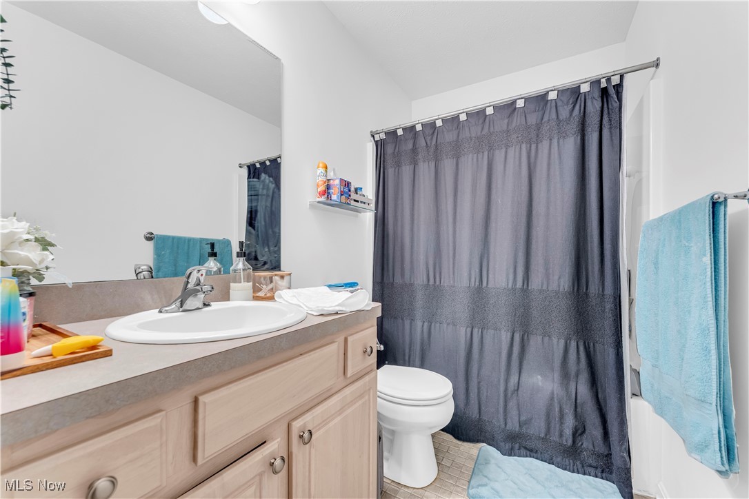 9592 Covington Avenue, Cleveland, Ohio image 40