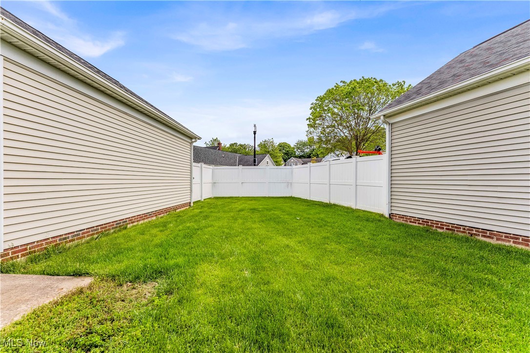 9592 Covington Avenue, Cleveland, Ohio image 26