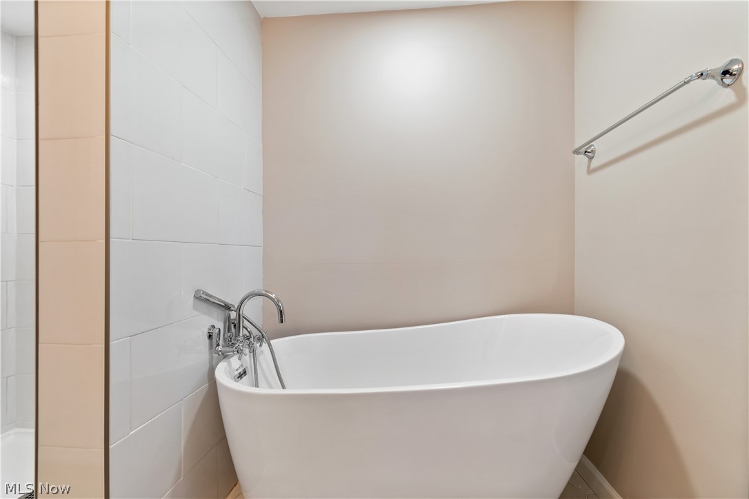 Silver Lake Estates - Residential