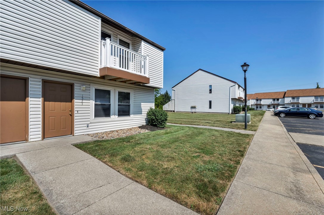 Whitehall East Twnhms - Commercial Sale