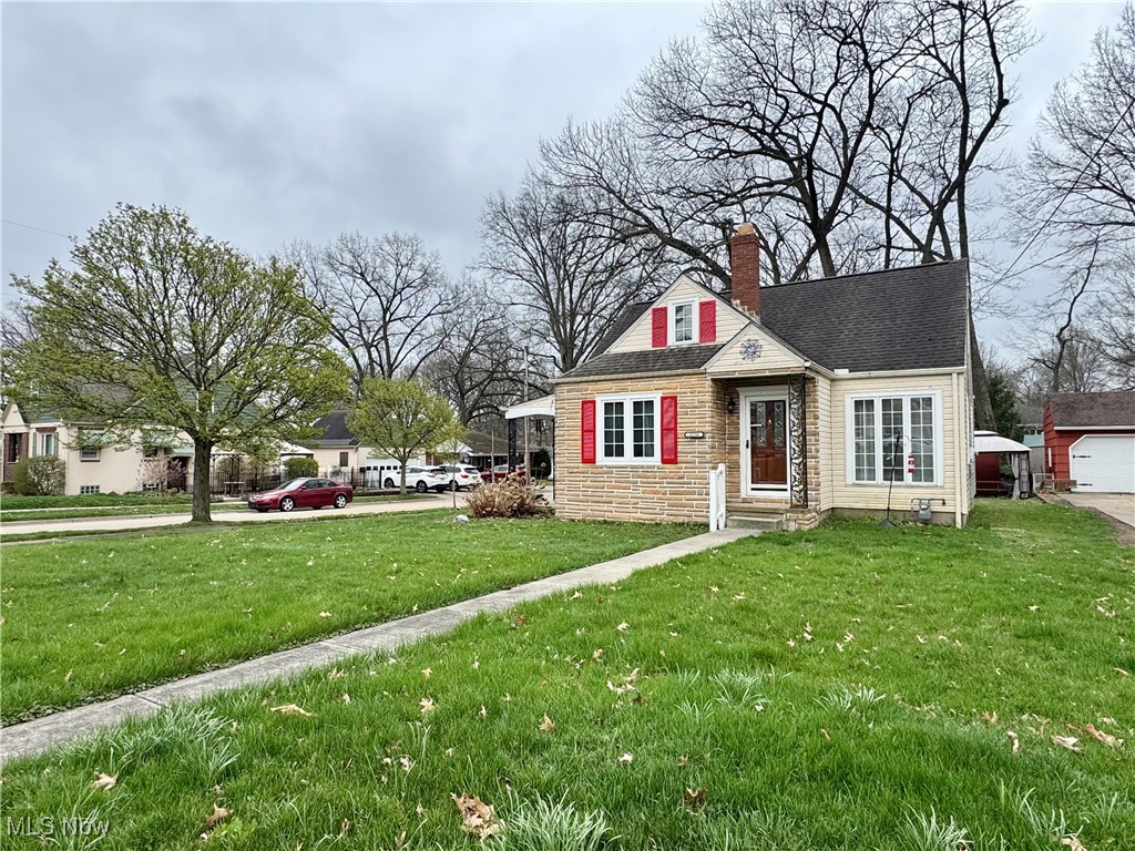 2236 Quayle Drive, Akron, Ohio image 1