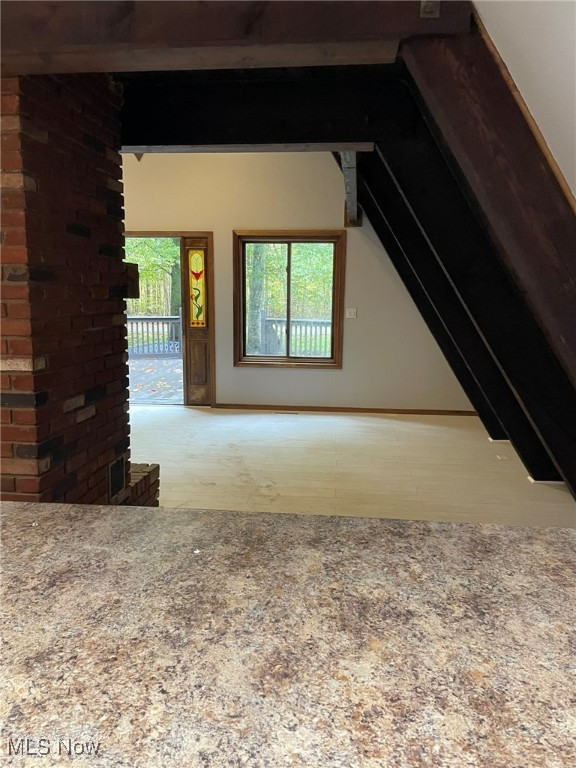 Roaming Rock Shores - Residential