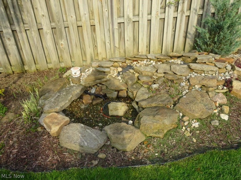 Golden Estate - Residential