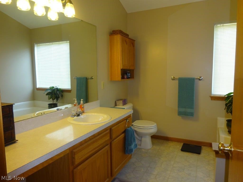 Golden Estate - Residential