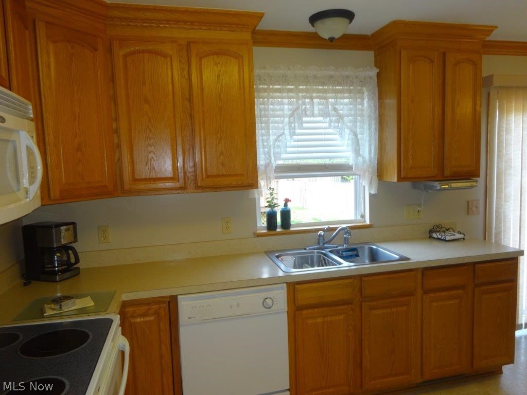 Golden Estate - Residential