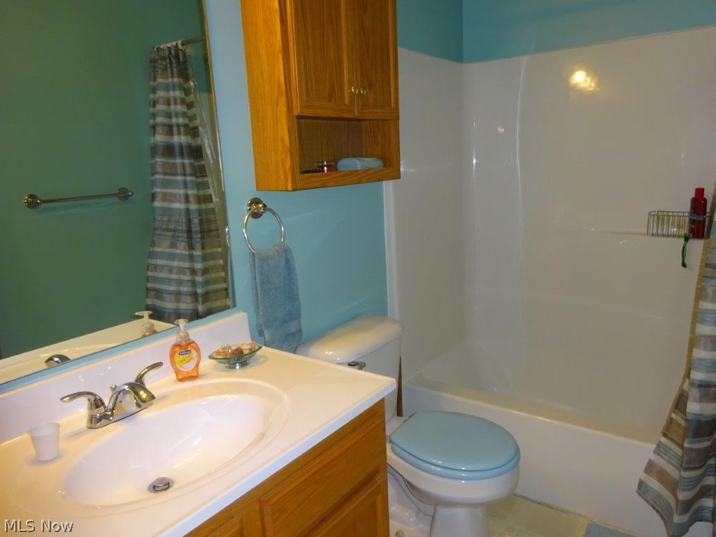 Golden Estate - Residential