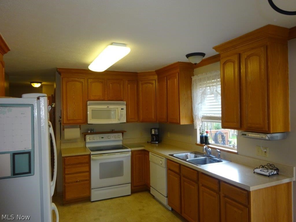 Golden Estate - Residential