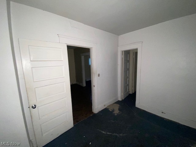 White & Whites - Residential Income