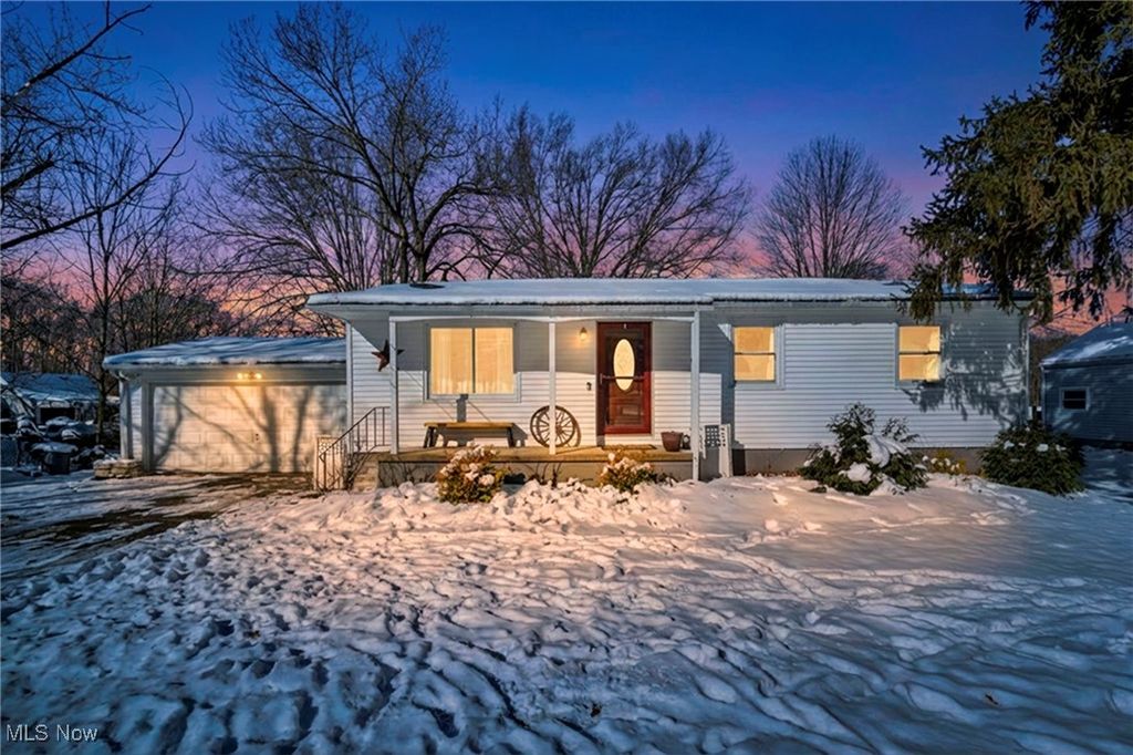 Photo of 36462 Chestnut Ridge Road, North Ridgeville, OH 44039 (MLS # 5182868)