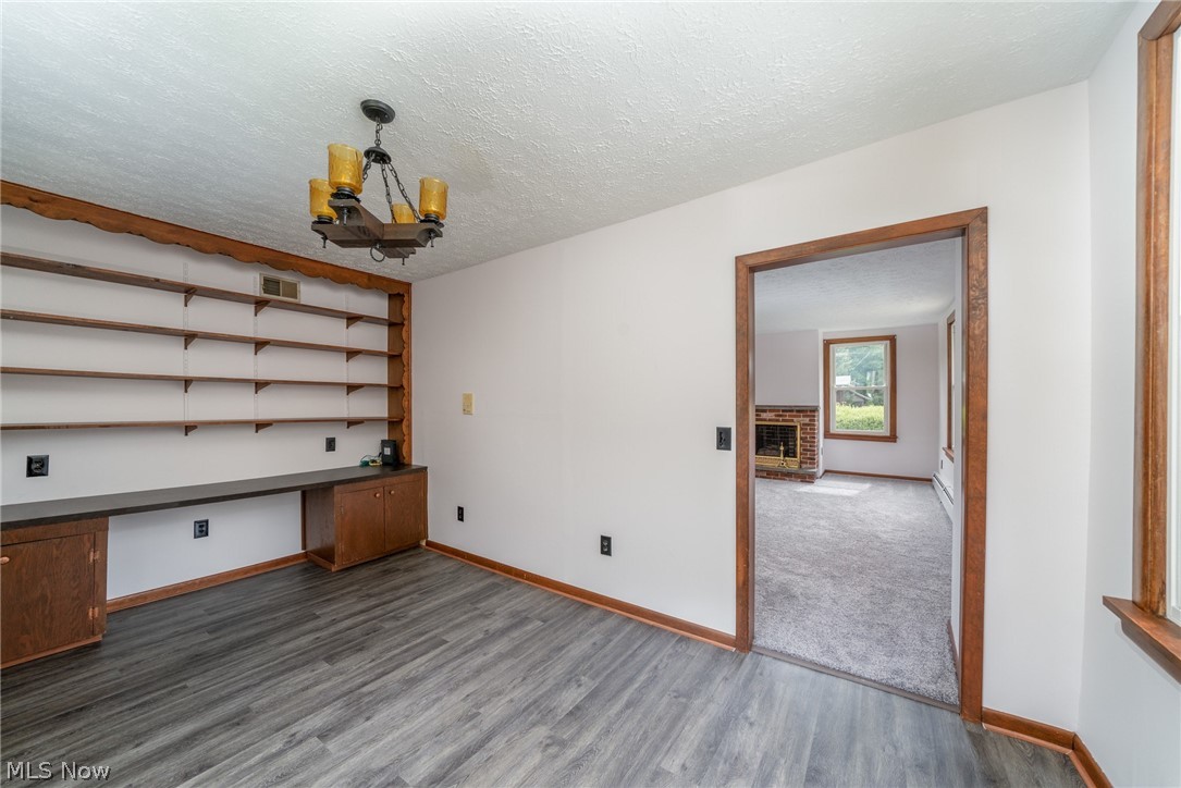 Town/Damascus - Residential