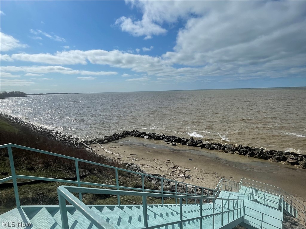 Tradewinds Villas Condo - Residential