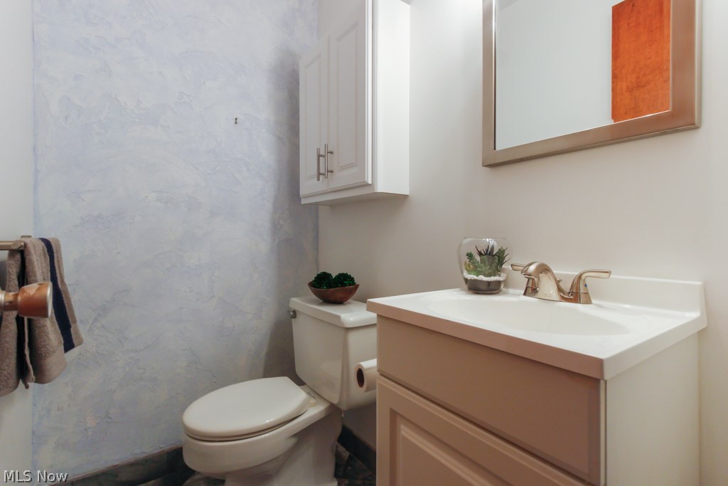 Pine Crest Condo - Residential