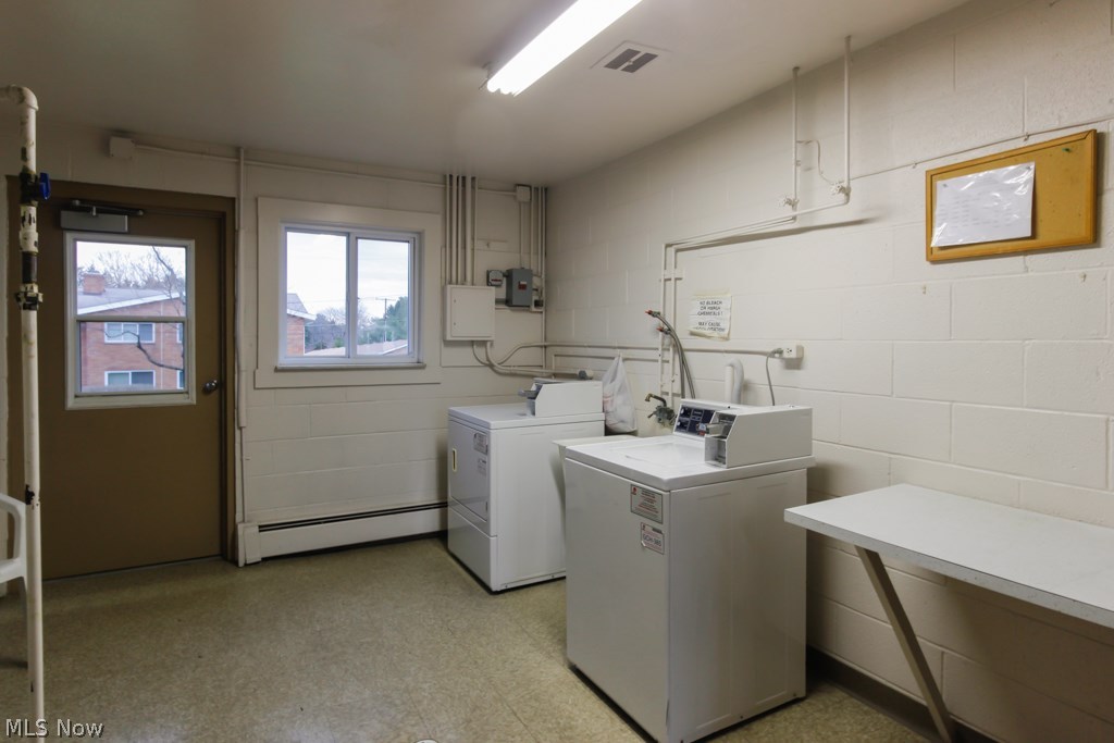 Pine Crest Condo - Residential