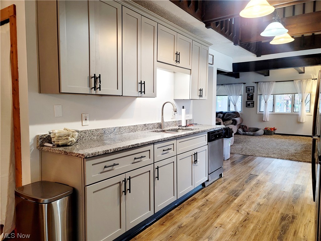 Aurora Shores - Residential