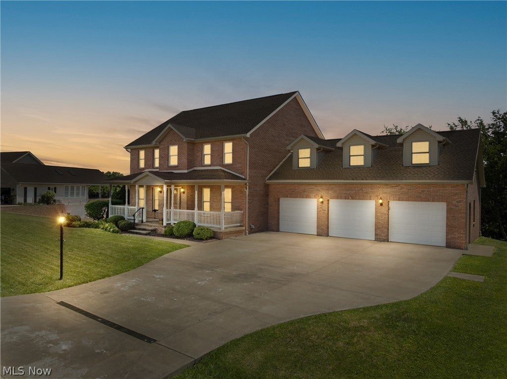 Photo of 46210 Country Lake Drive, St Clairsville, OH 43950 (MLS # 5226283)