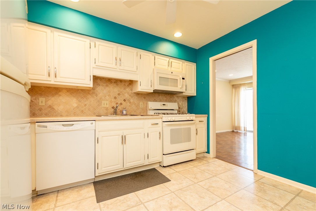 Acacia On The Green - Residential