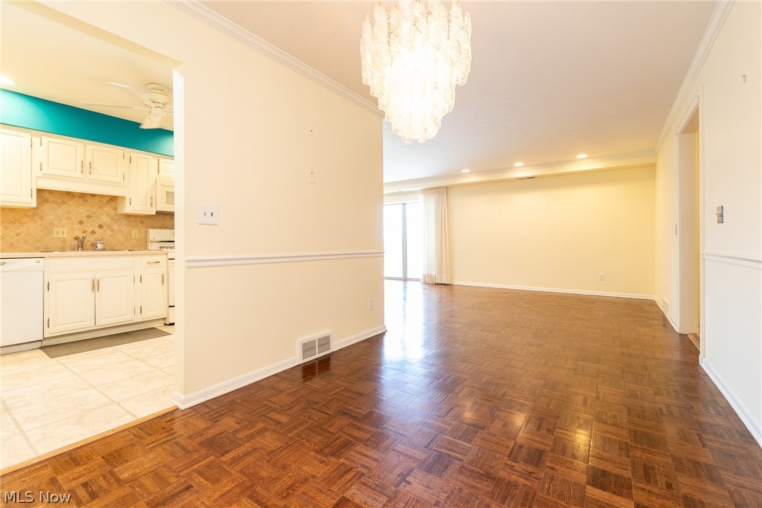 Acacia On The Green - Residential