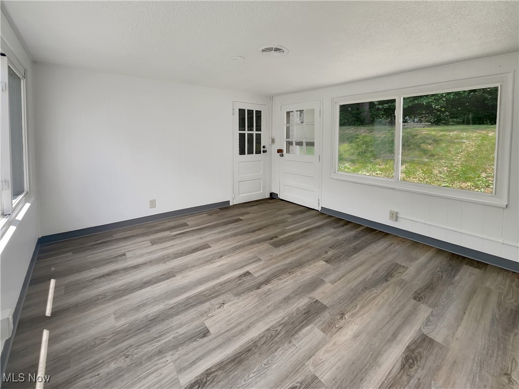 Riverside Park Allotment - Residential