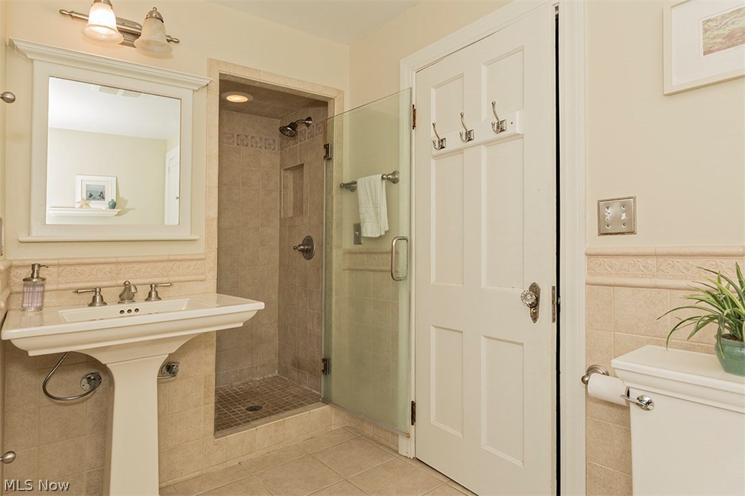 Rapid Transit Land Co - Residential