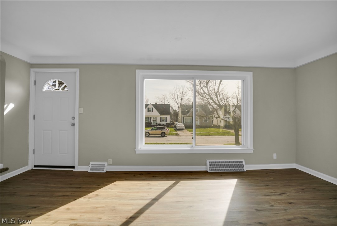 Center Hwy - Residential