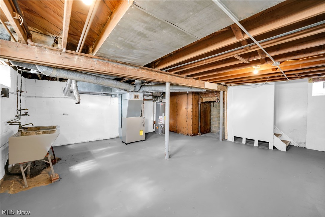 Center Hwy - Residential