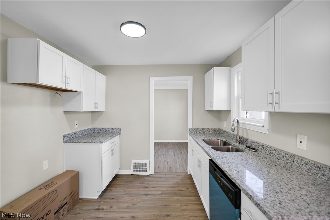 Center Hwy - Residential