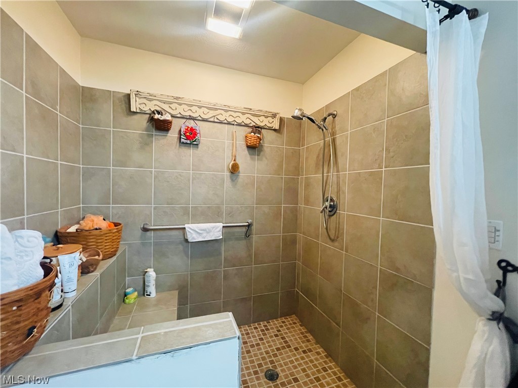 Rolling Hills Sub - Residential