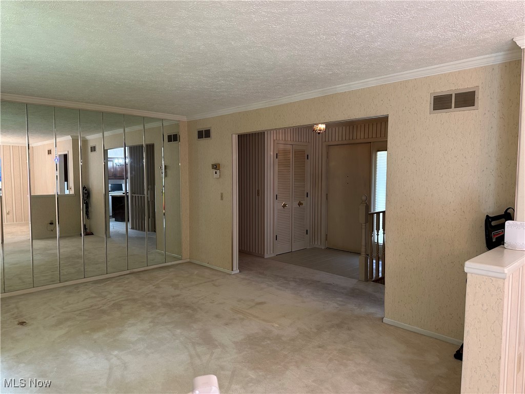 Woodridge Estates - Residential