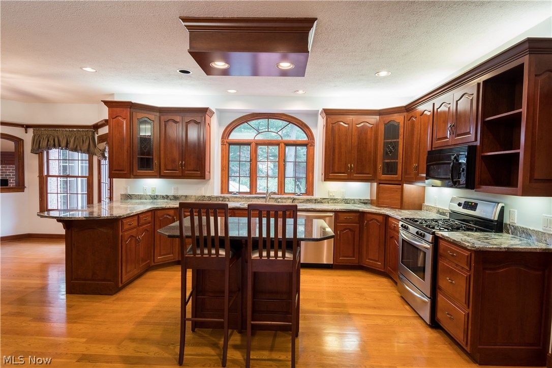 Foxchase Hills - Residential