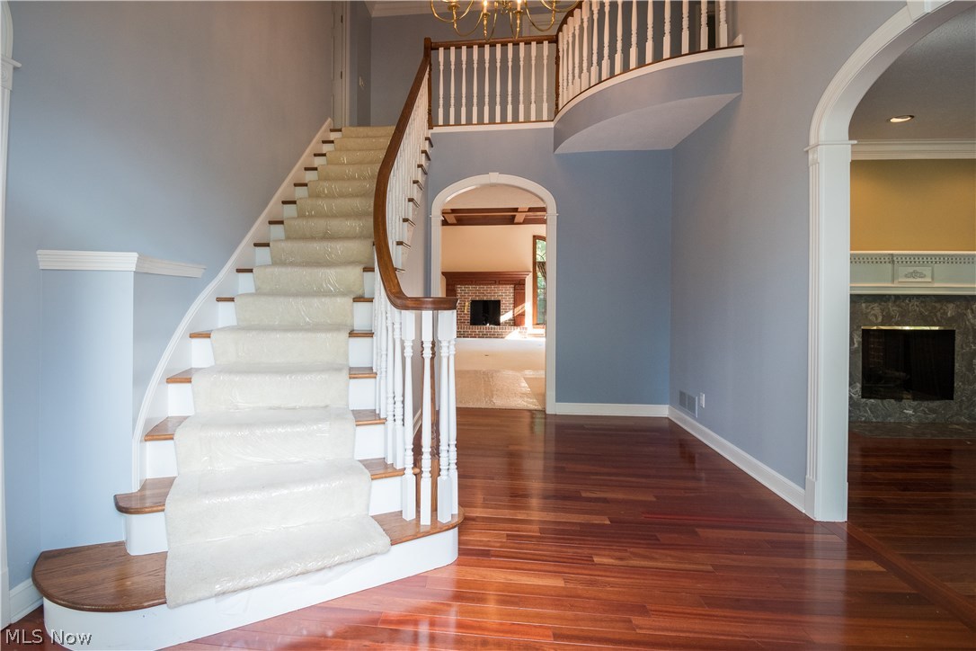 Foxchase Hills - Residential