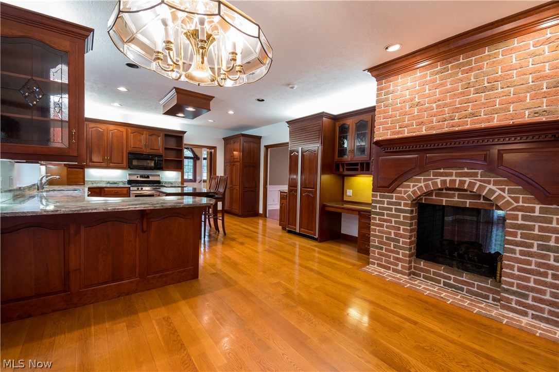 Foxchase Hills - Residential