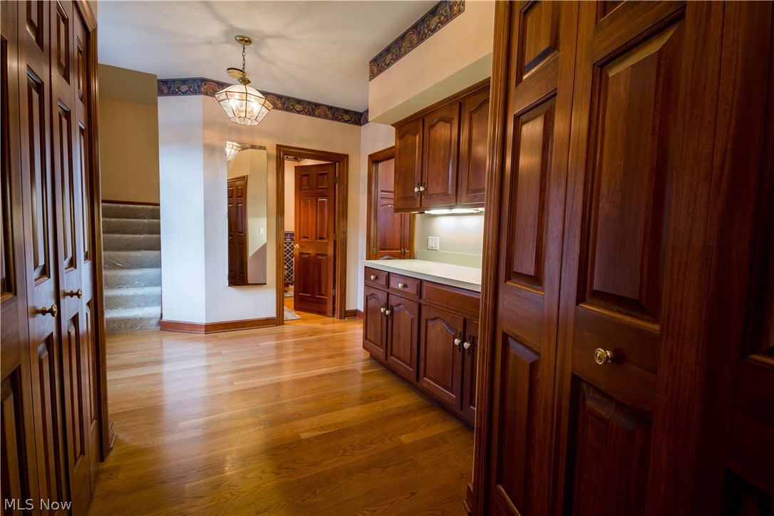 Foxchase Hills - Residential