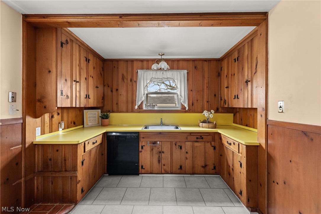 Jennie U Andrews - Residential