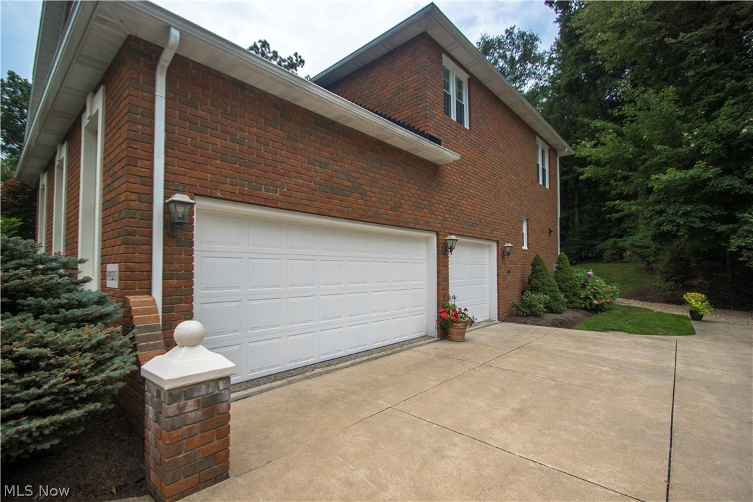 Woods At Nobles Pond - Residential