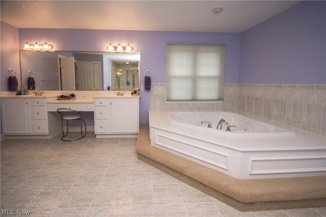 Woods At Nobles Pond - Residential