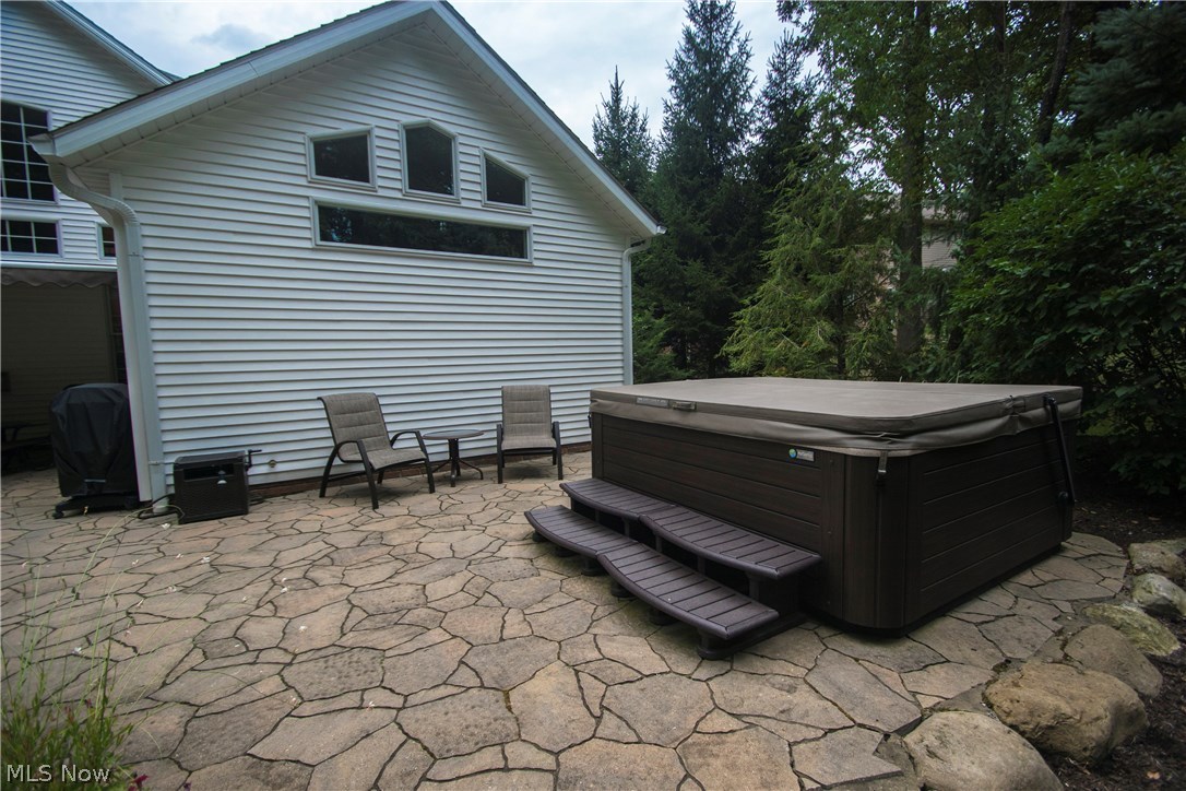 Woods At Nobles Pond - Residential