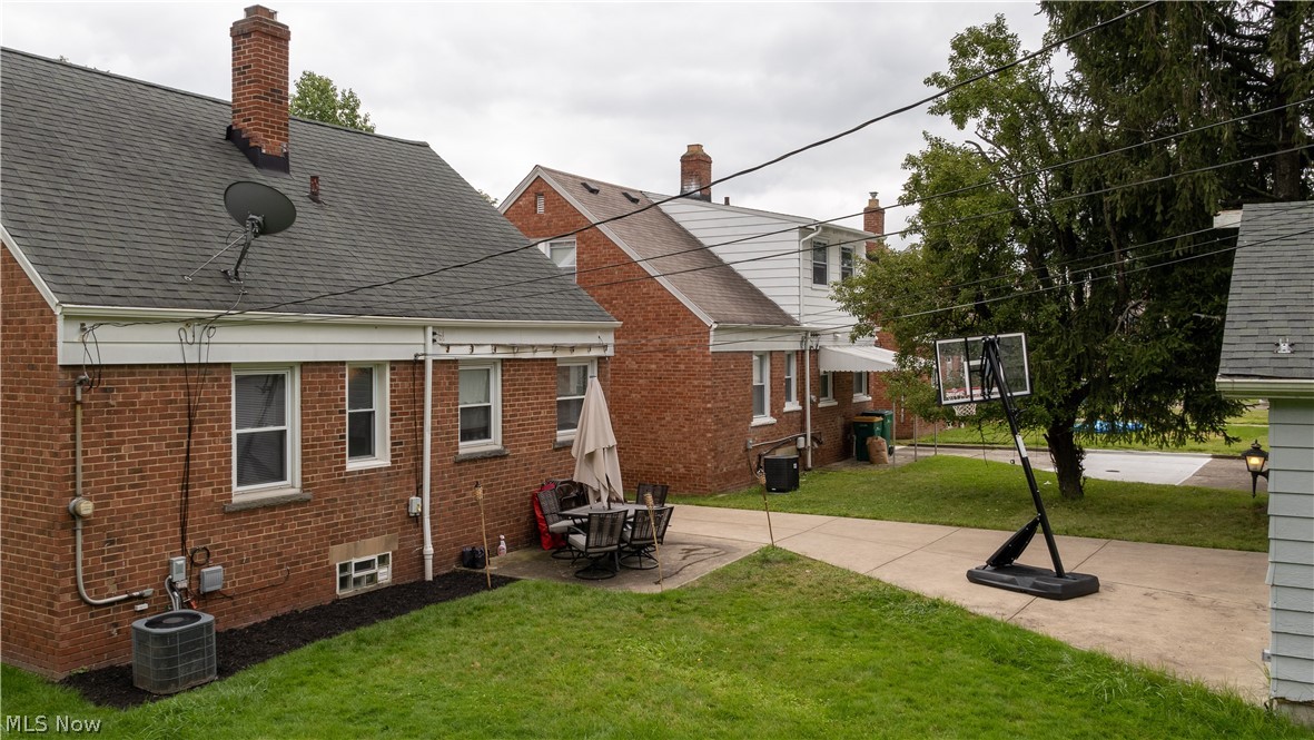 Crawford Realty Cos Maple Heights - Residential