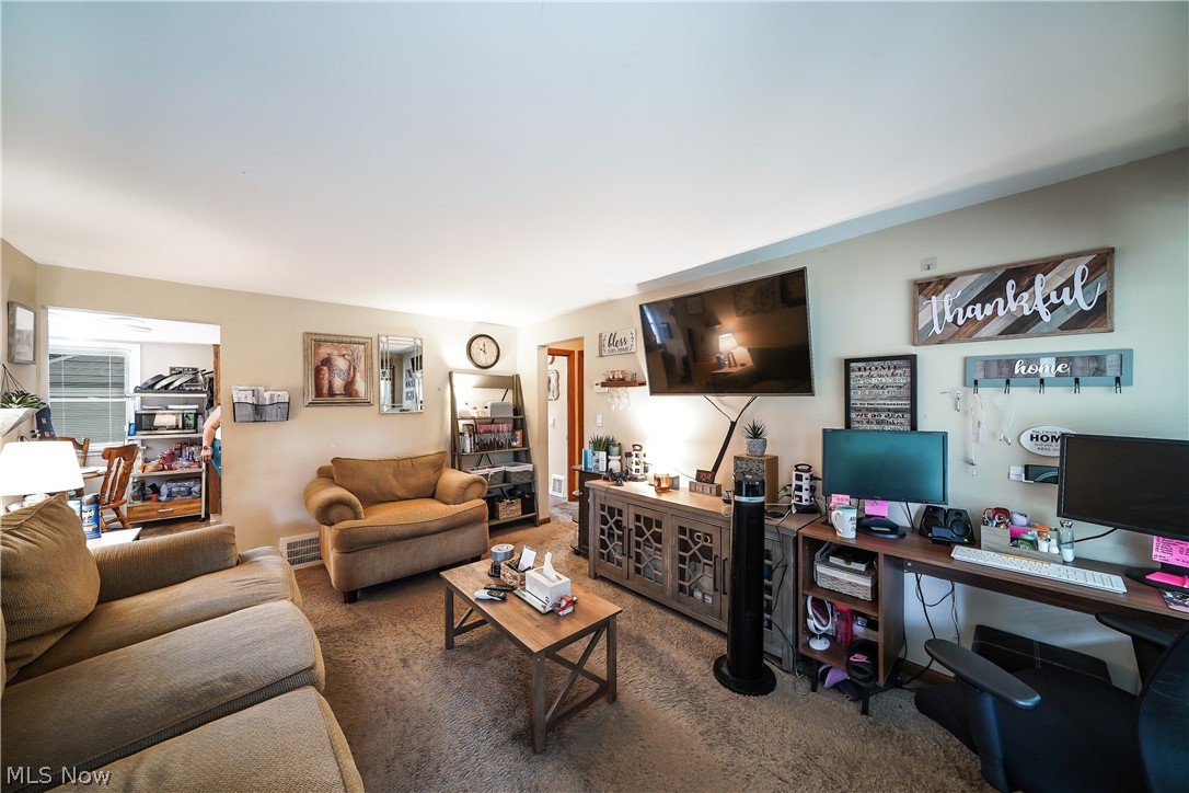 Crawford Realty Cos Maple Heights - Residential
