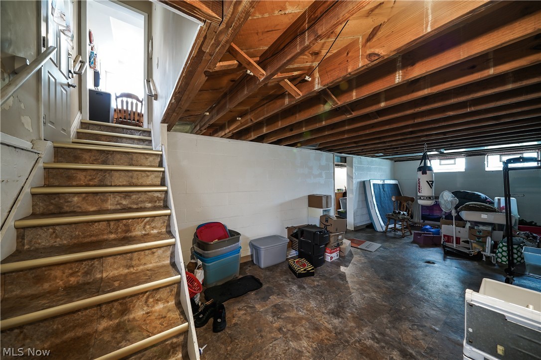Crawford Realty Cos Maple Heights - Residential