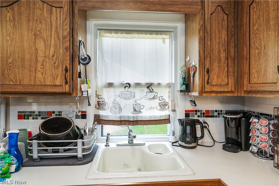 Crawford Realty Cos Maple Heights - Residential